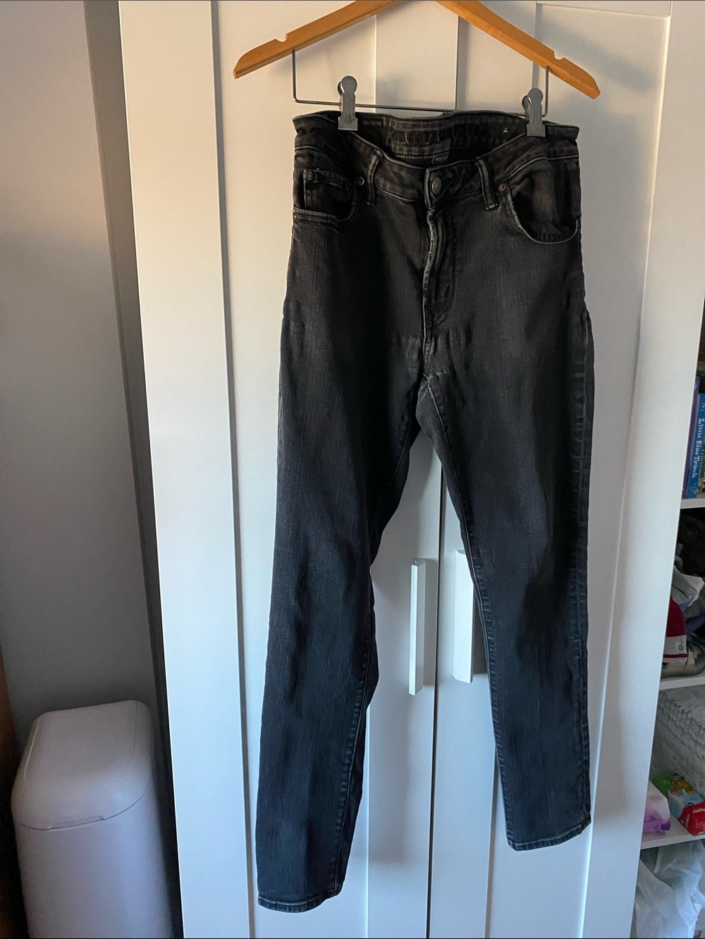 American Eagle Outfitters Men's Black Slim Straight Jeans